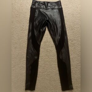 Fabletics yoga pants